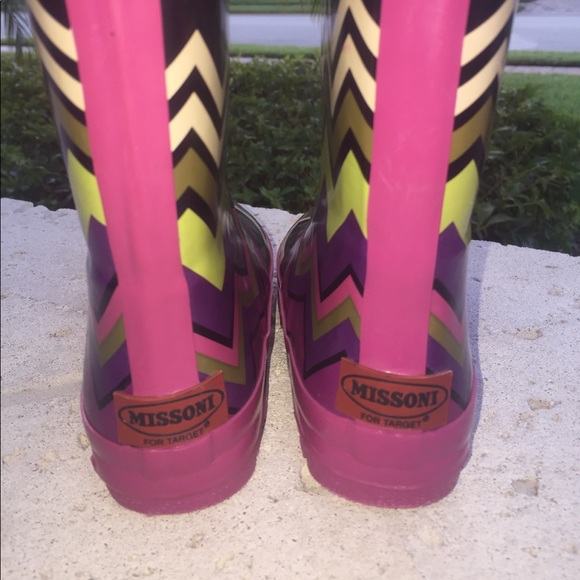 MISSONI for TARGET KIDS Chevron Rain Boots - Large - Picture 3 of 7