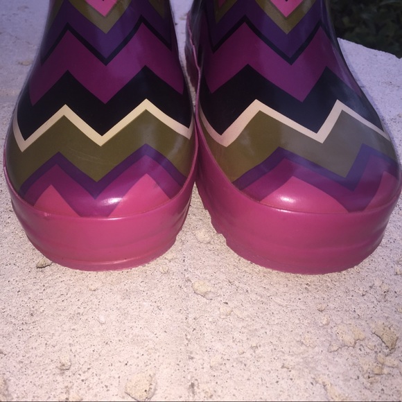 MISSONI for TARGET KIDS Chevron Rain Boots - Large - Picture 5 of 7
