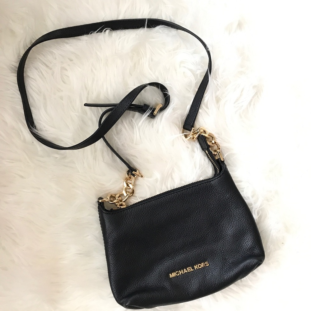 ✨Authentic Michael Kors Small Bedford Crossbody