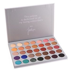 Morphe Jaclyn hill palette