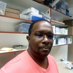 Meet your Posher, Levoy