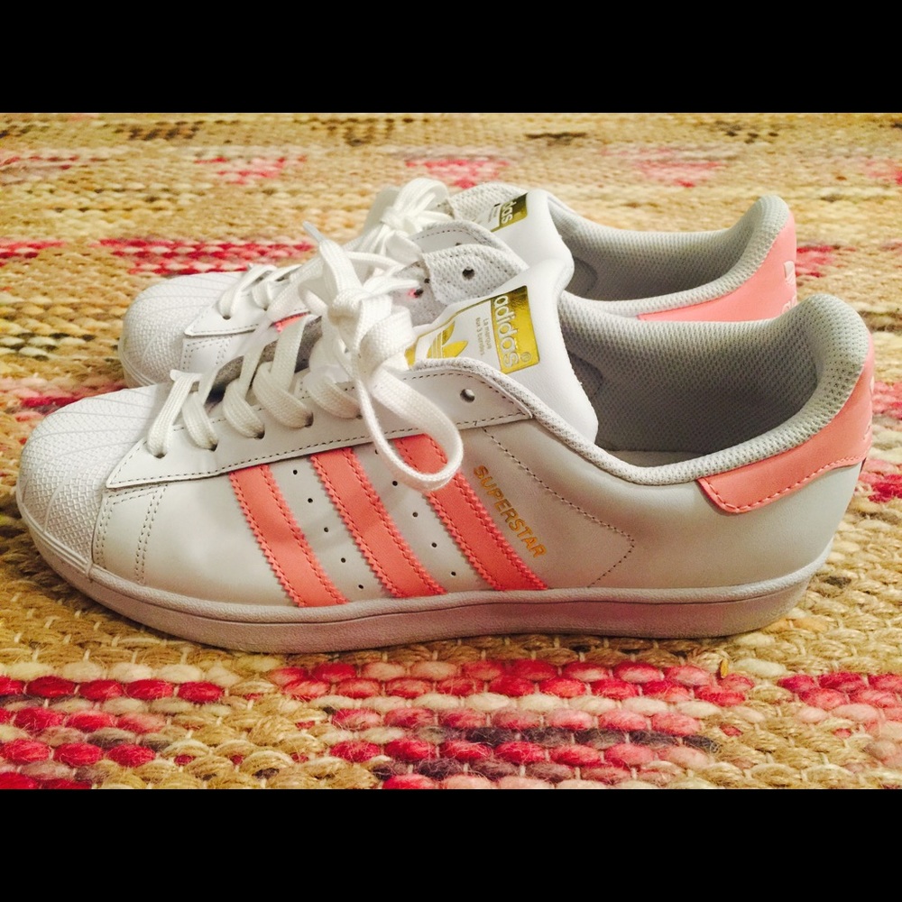 Adidas superstar