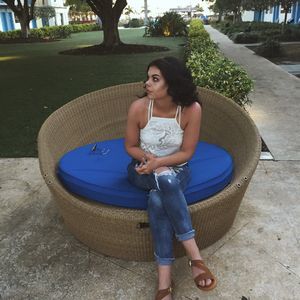 Meet your Posher, Sydney