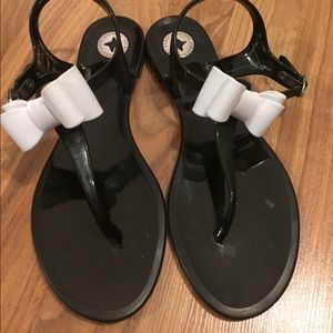 BCBG SANDALS