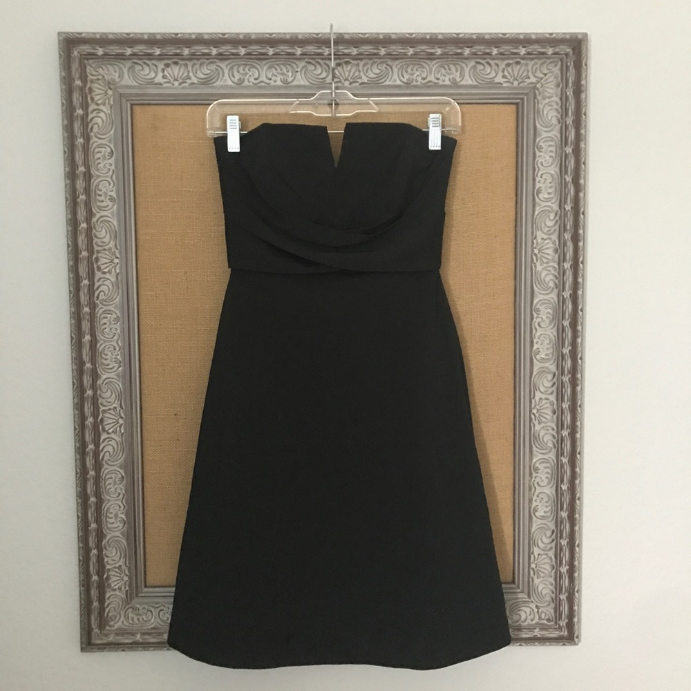 💐 White House Black Market little Black Dress 0