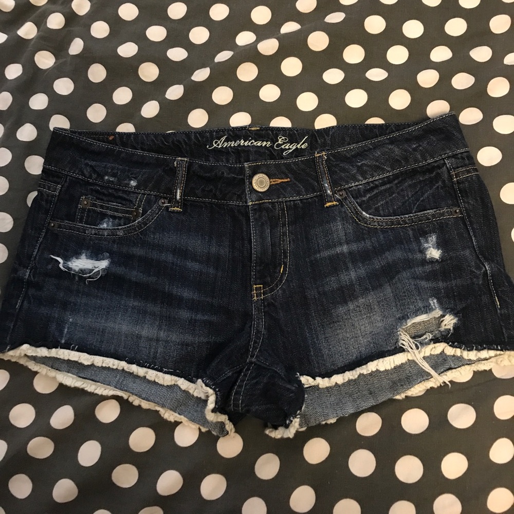 American Eagle size 10 distressed denim shorts