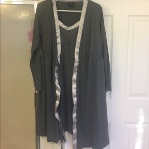 Birthing/Maternity Breastfeeding Gown and Robe.