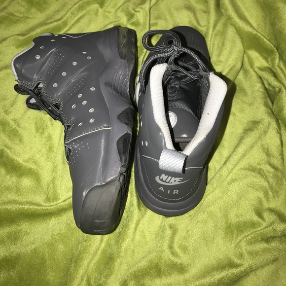 Nike Air Max Barkleys - Picture 2 of 3