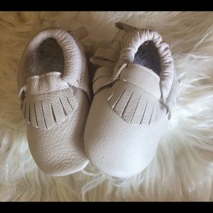 🎀🚨LD sale! Natural leather baby moccasins
