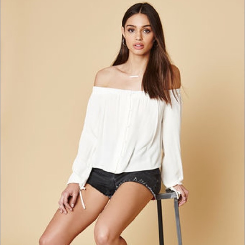 Kendall and Kylie Pacsun off the shoulder top