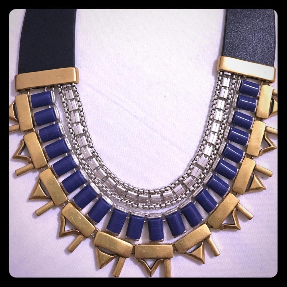 Stella and Dot Natalie necklace