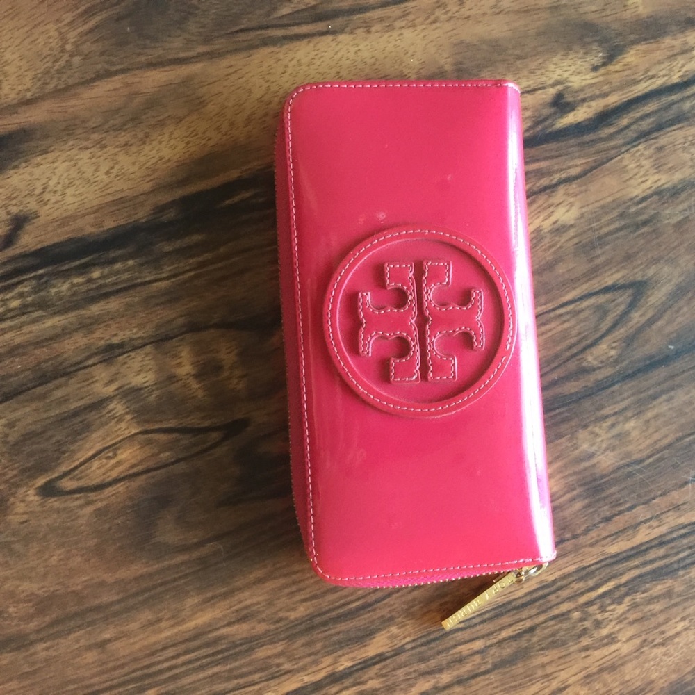 Tory Burch pink wallet