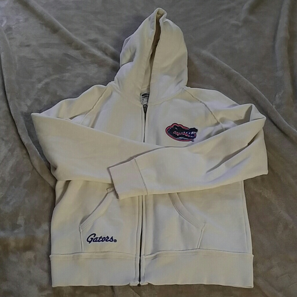Gators sweatshirt