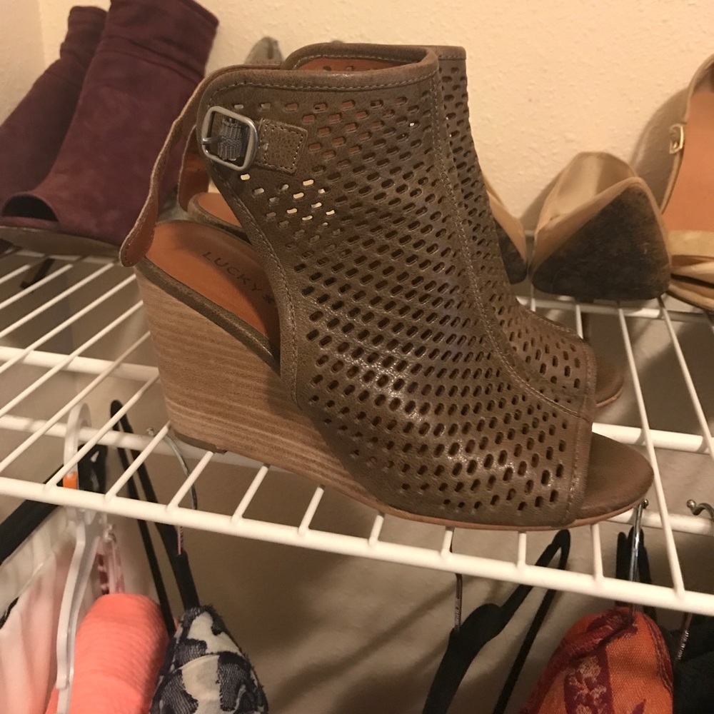 Lucky Brand wedges