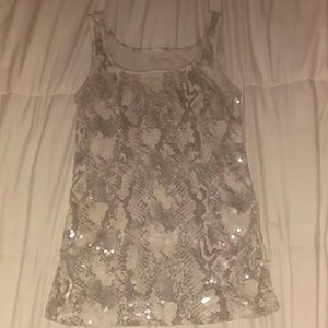 OLD NAVY sleeveless  tank top