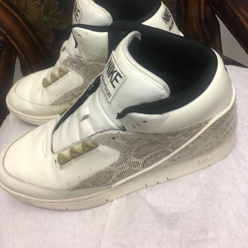 Nike Air Python