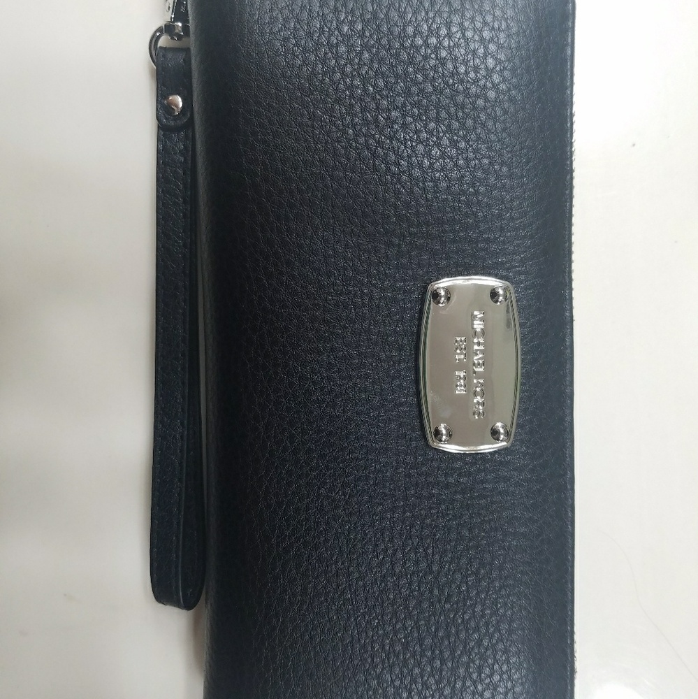 Michael Kors Black Leather Wristlet Wallet