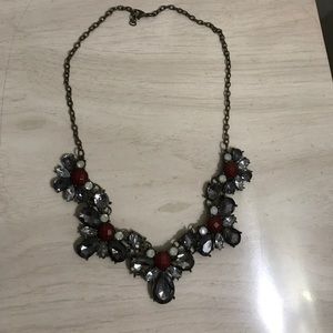 Statement necklace