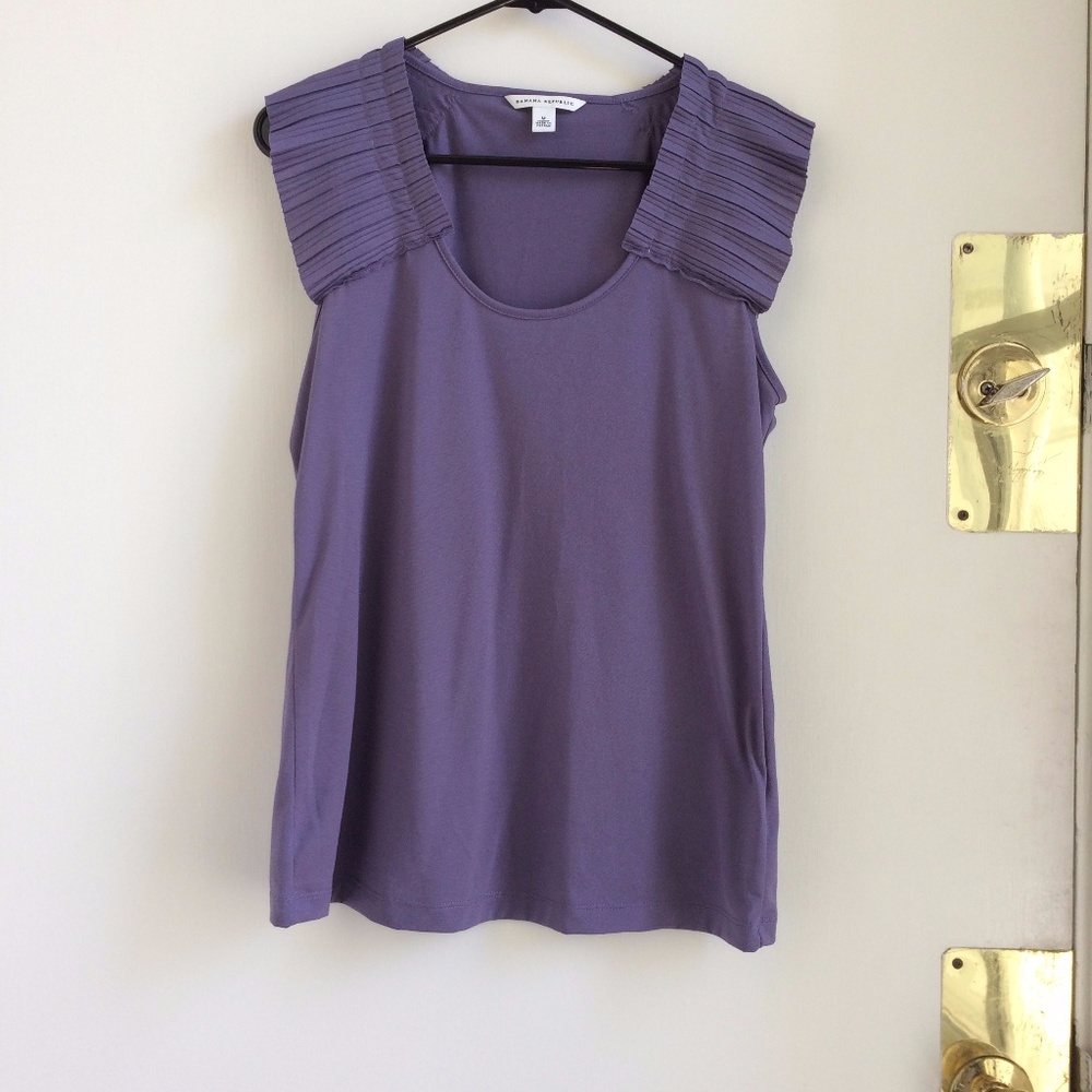 !!$5 Sale!! Banana Republic, Embellished Tank