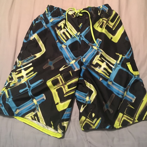 Nike Medium swim shorts - Picture 1 of 3