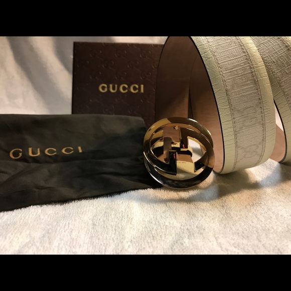White Monogram Gucci Belt - Picture 2 of 6