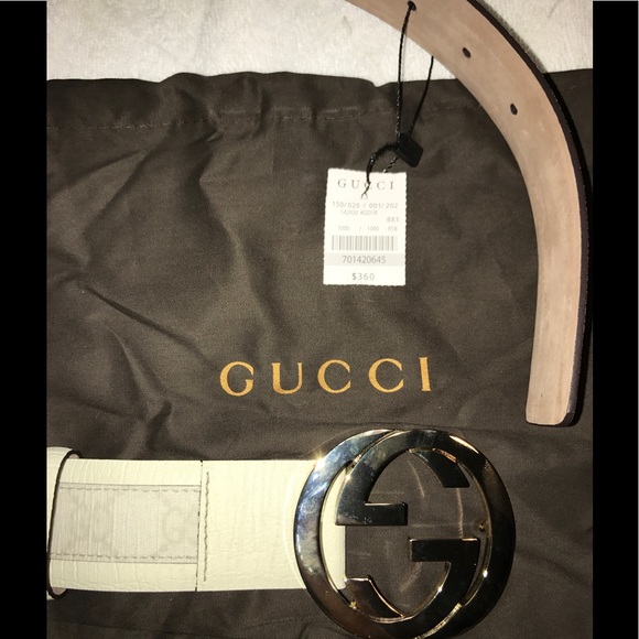 White Monogram Gucci Belt - Picture 4 of 6