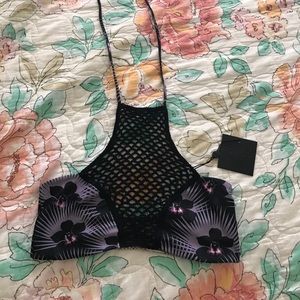 Bnwt Acacia Modern pacific size : Large
