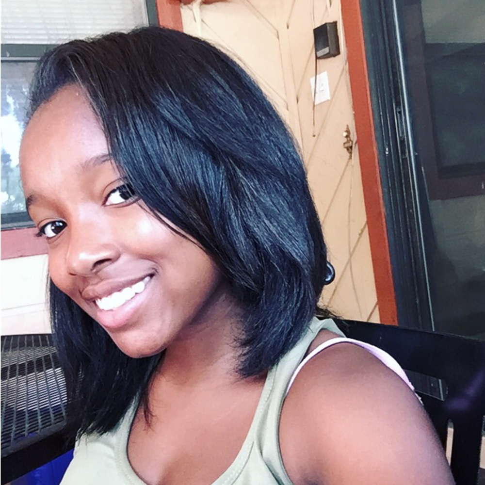 Meet your Posher, Jasmine