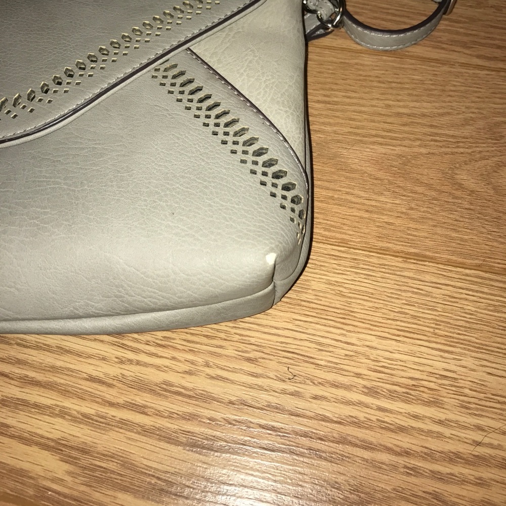 Handbag - Picture 3 of 6