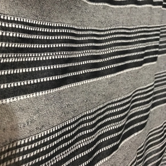 Lularoe Lindsey Large - Picture 2 of 2