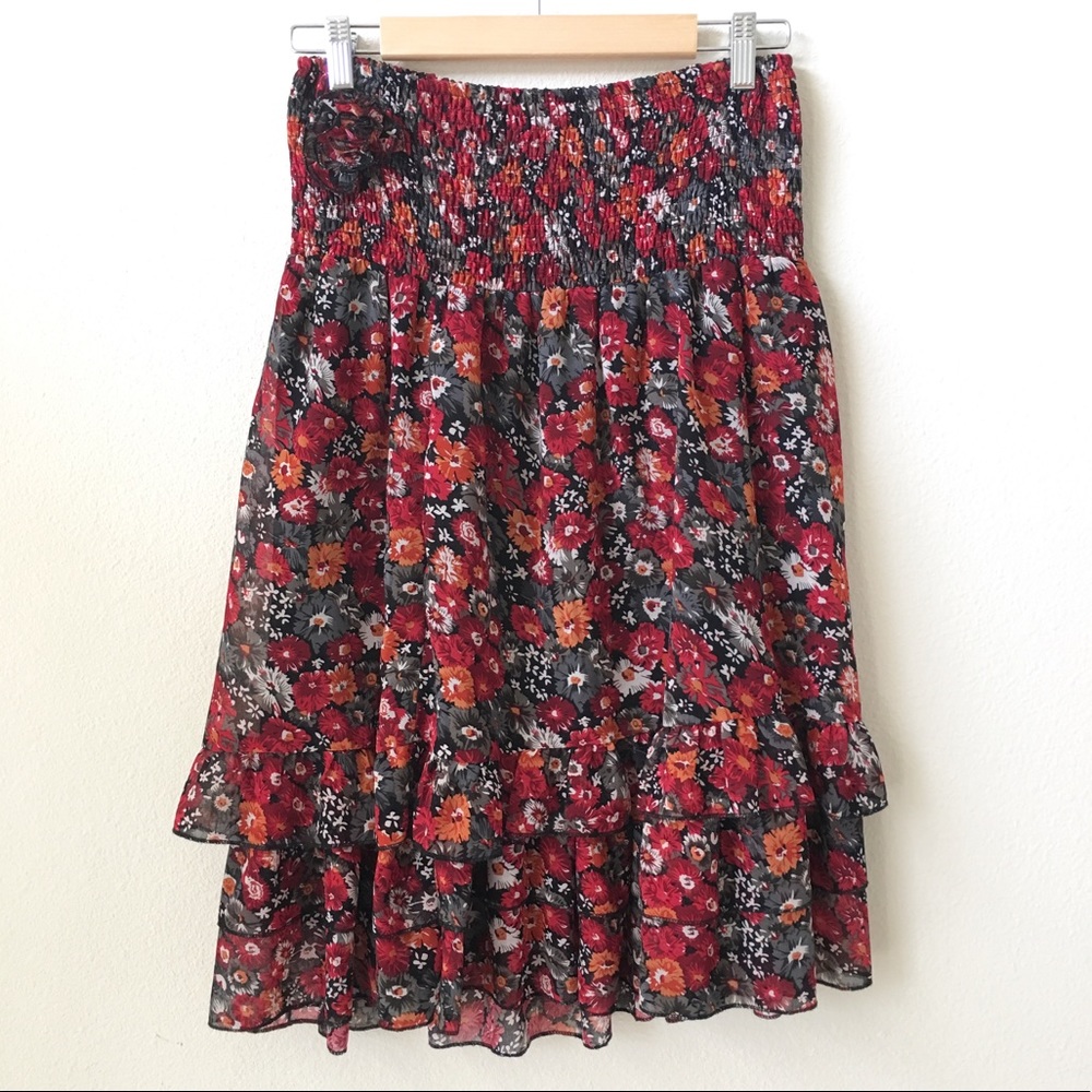 Red Floral-patterned Strapless Dress