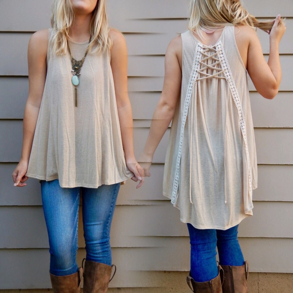 ✨FLASH SALE✨Back to basics•lace up tank