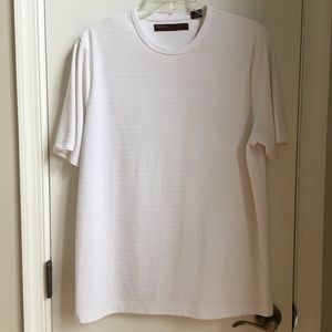Perry Ellis white tshirt