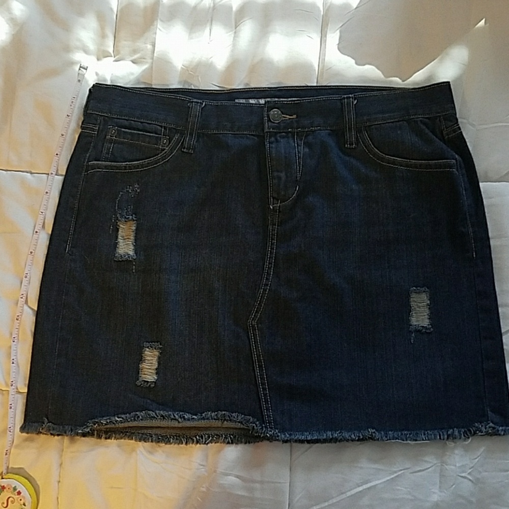 Denim skirt