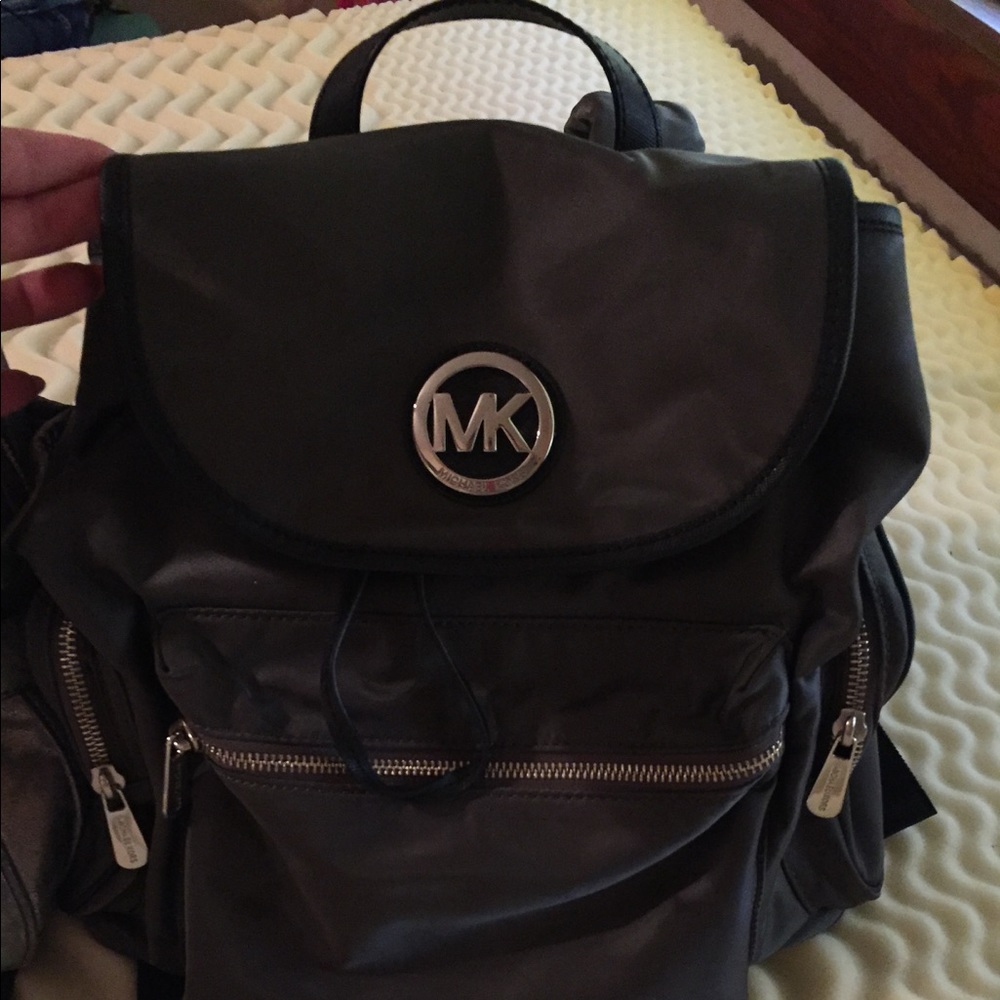Michael kors drawstring back pack