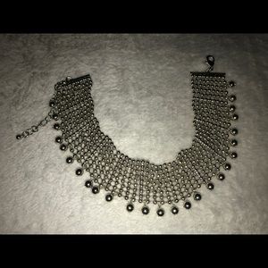 METAL BALL CHOKER