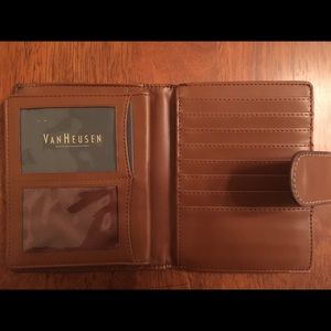 Van Heusen genuine leather wallet