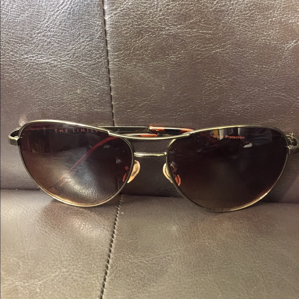 Limited brown shades