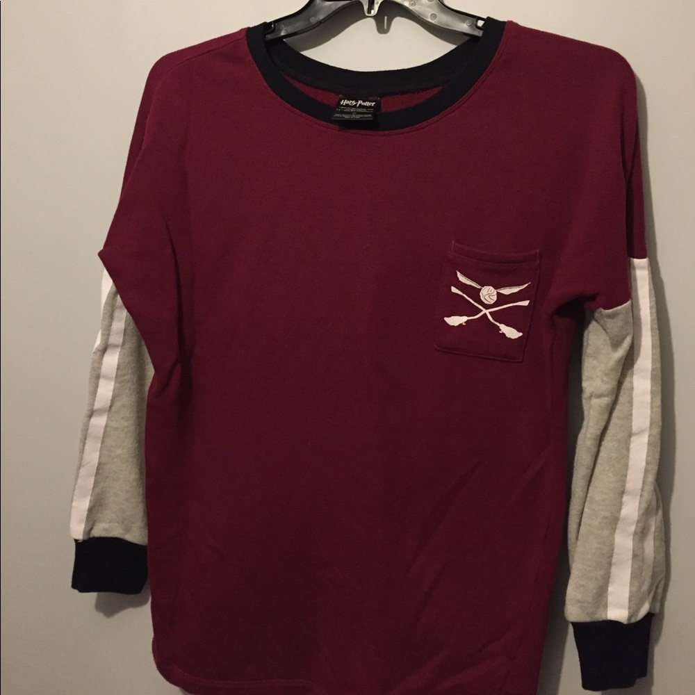 Cute sweater -Harry Potter!
