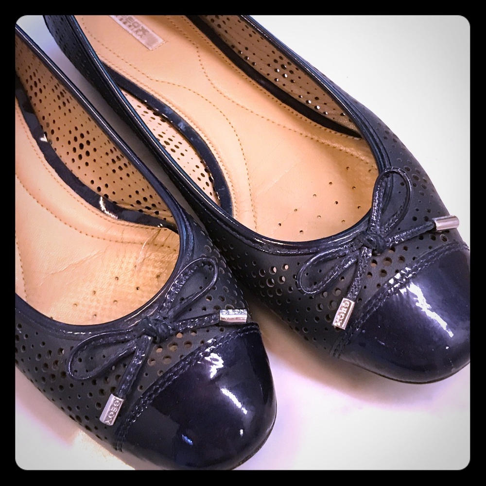 Cute flat shoes