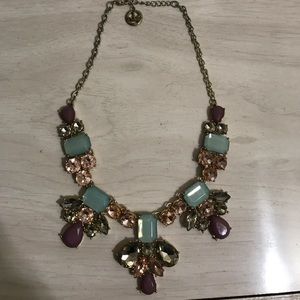 Statement necklace
