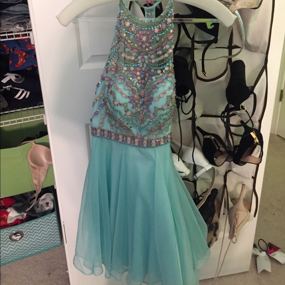 Blue short prom dress