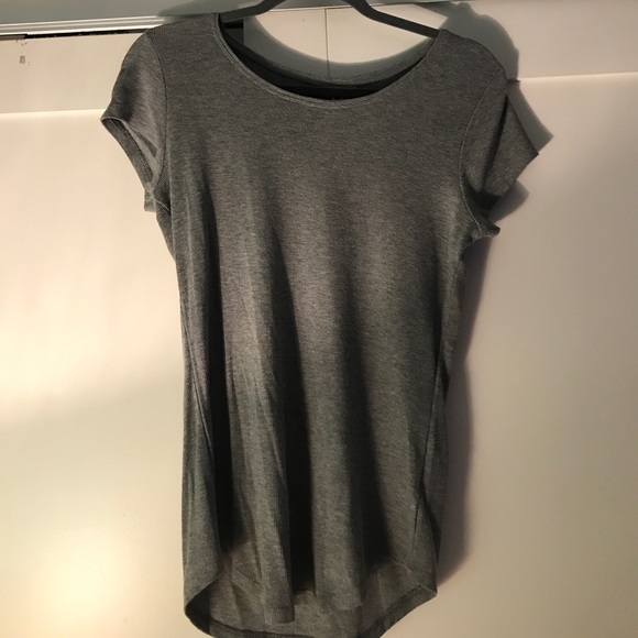 NWT Cable & Gauge Grey Tee - Picture 1 of 3