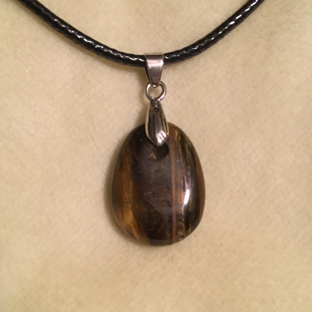 Tiger Eye pendant on leather strap