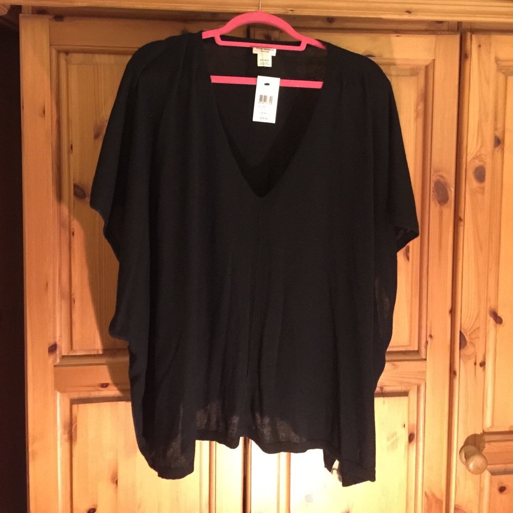 Club Monaco Black Cashmere Short Sleeve Top