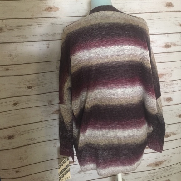 LAST ONE *SALE*Women's Ombré Sweater - Picture 2 of 3