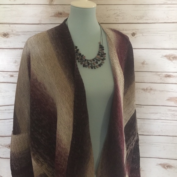 LAST ONE *SALE*Women's Ombré Sweater - Picture 3 of 3