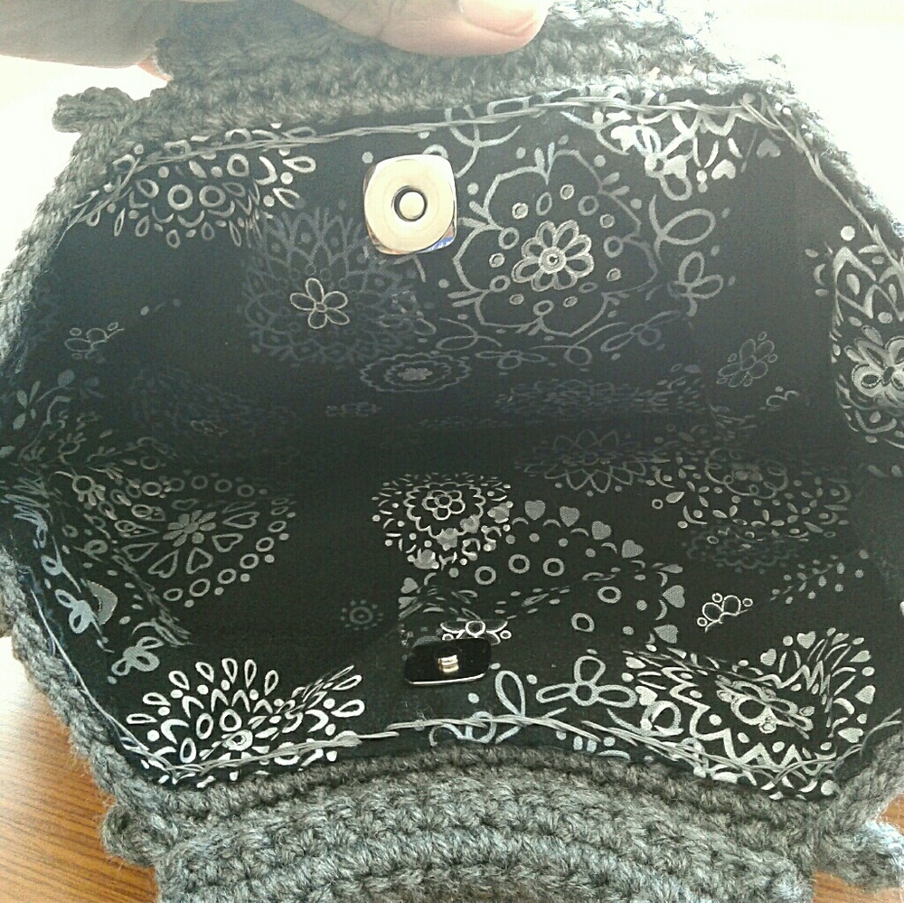 Crochet Purse - Picture 2 of 4