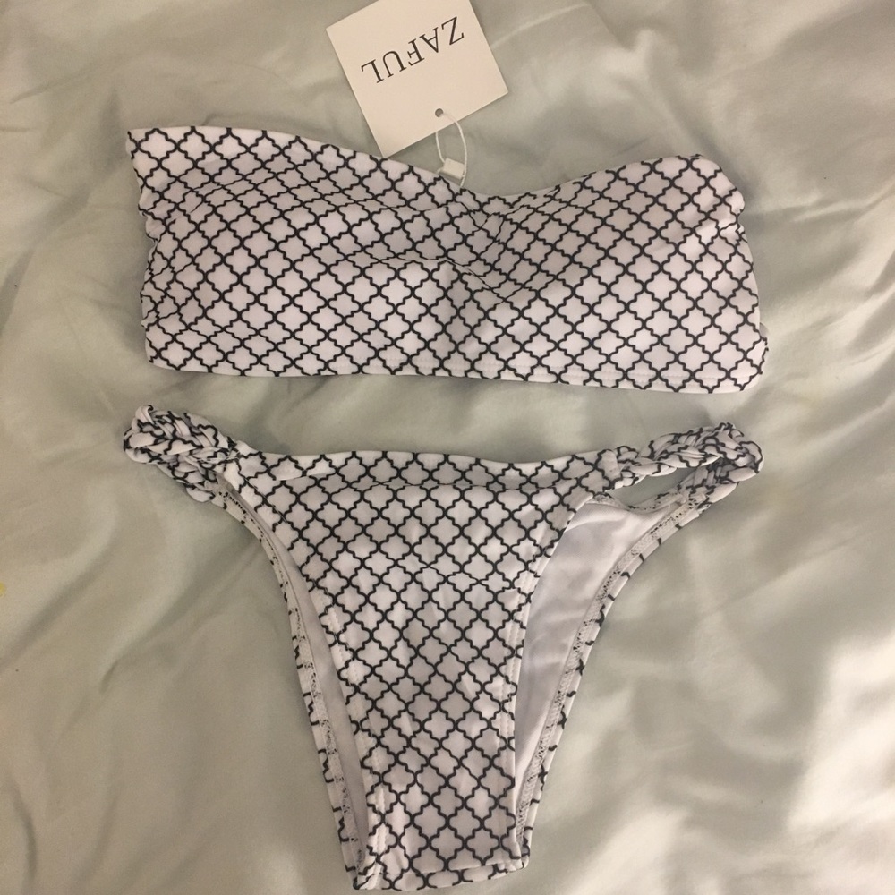 Top and bottom Zaful bathing suit
