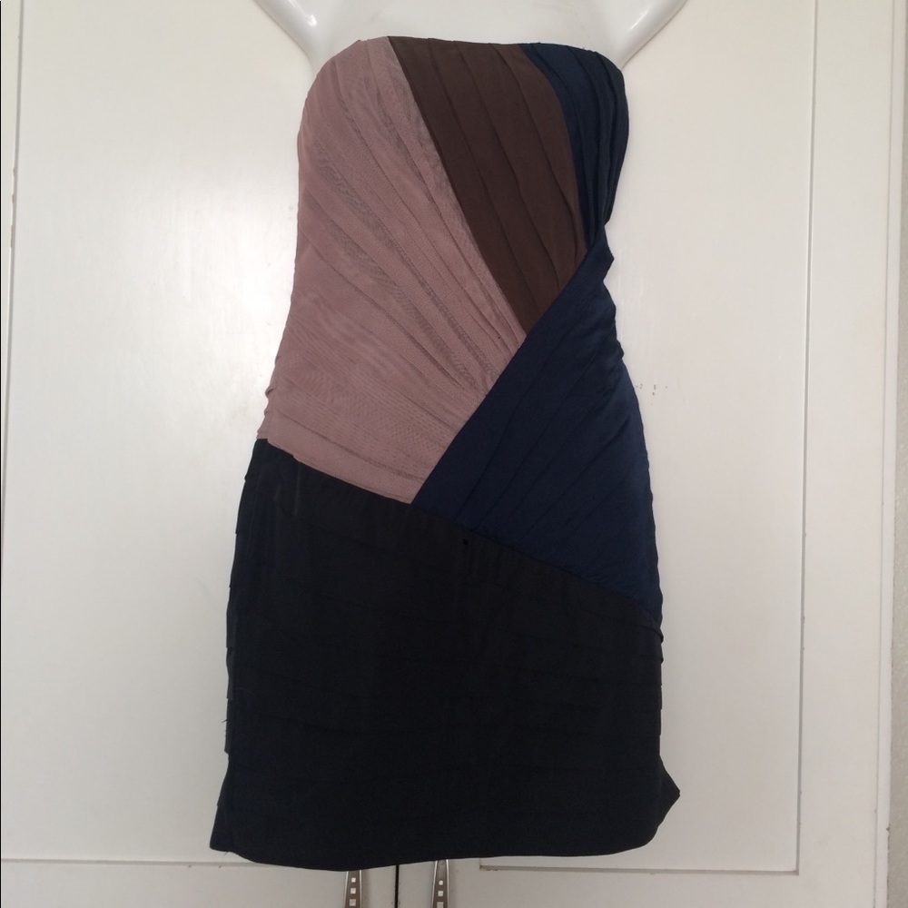 BCBGMAXAZRIA Colorblock Cocktail Mini Dress